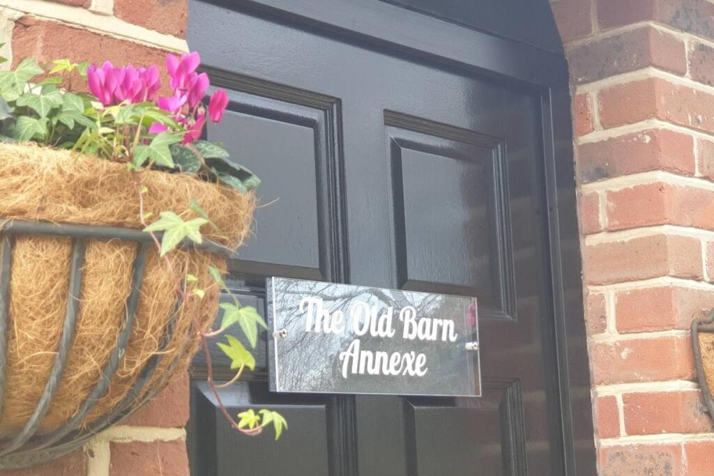 צ'יצ'סטר The Old Barn Annexe, Cosy Stay, Close Drive To City, Beach, South Downs & Goodwood מראה חיצוני תמונה